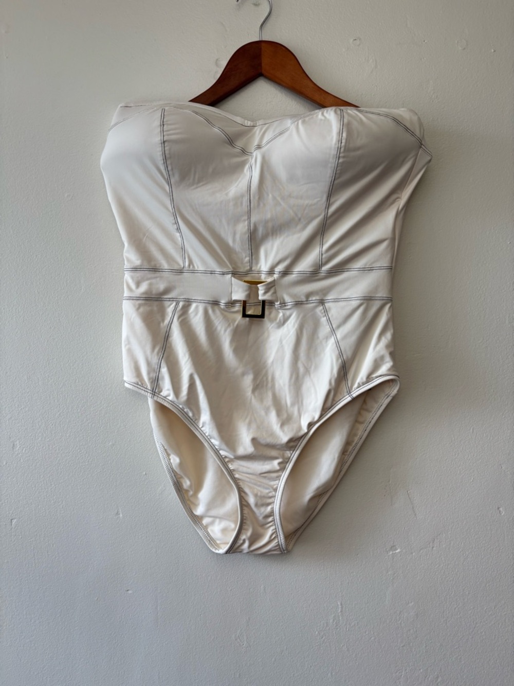 Bleu Rod Beattie Strapless One Piece Swimsuit Size 14 NWT Belted Cream